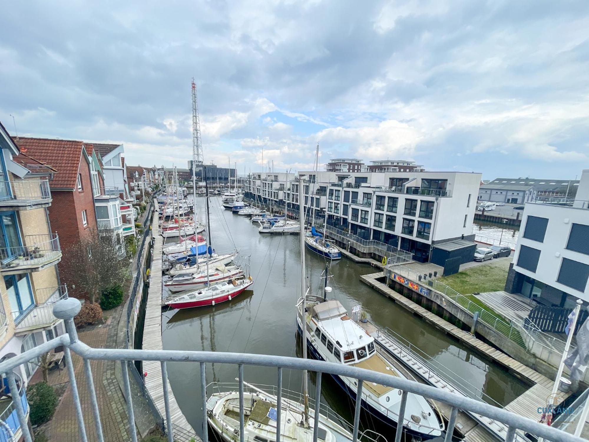 Urlaub direkt in der City Marina Cuxhaven Buitenkant foto